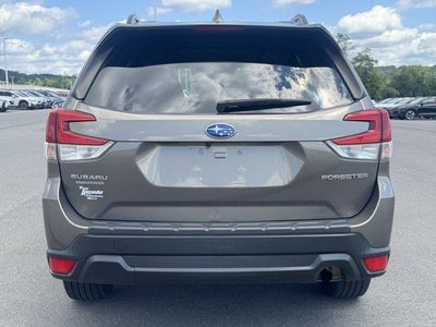 2021 Subaru Forester Premium CVT