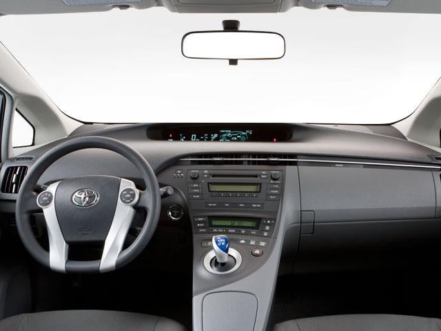 2010 Toyota Prius 5dr HB V (Natl)
