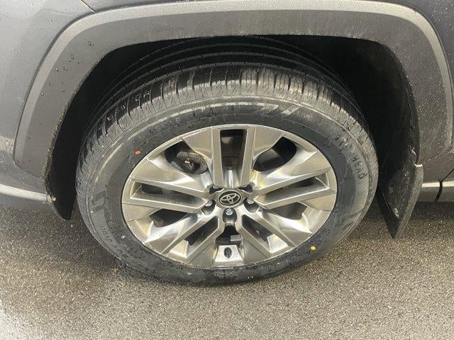 2023 Toyota RAV4 XLE Premium AWD (Natl)