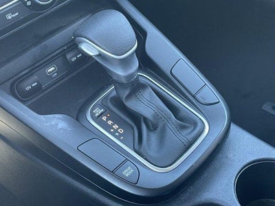 2023 Kia Soul LX IVT
