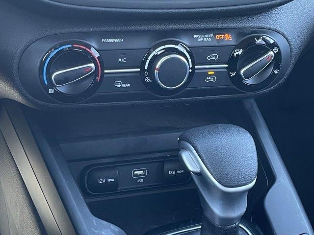 2023 Kia Soul LX IVT