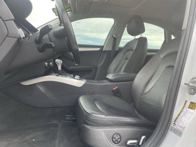 2015 Audi A4 4dr Sdn Auto quattro 2.0T Premium Plus