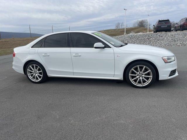 2015 Audi A4 4dr Sdn Auto quattro 2.0T Premium Plus