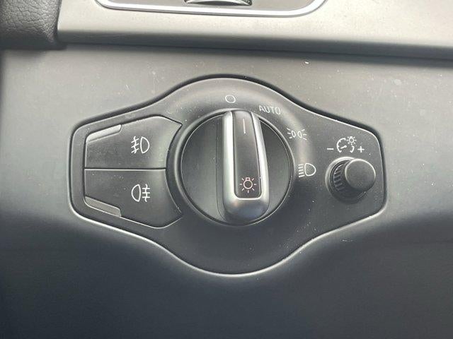 2015 Audi A4 4dr Sdn Auto quattro 2.0T Premium Plus