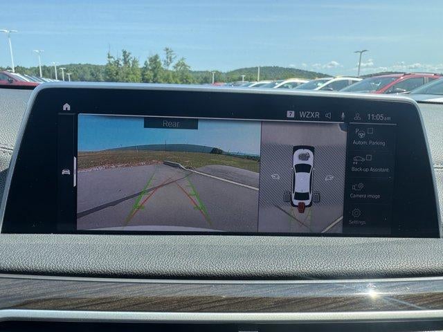 2022 BMW 740i xDrive Sedan