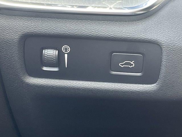 2022 Volvo V60 Cross Country T5 AWD