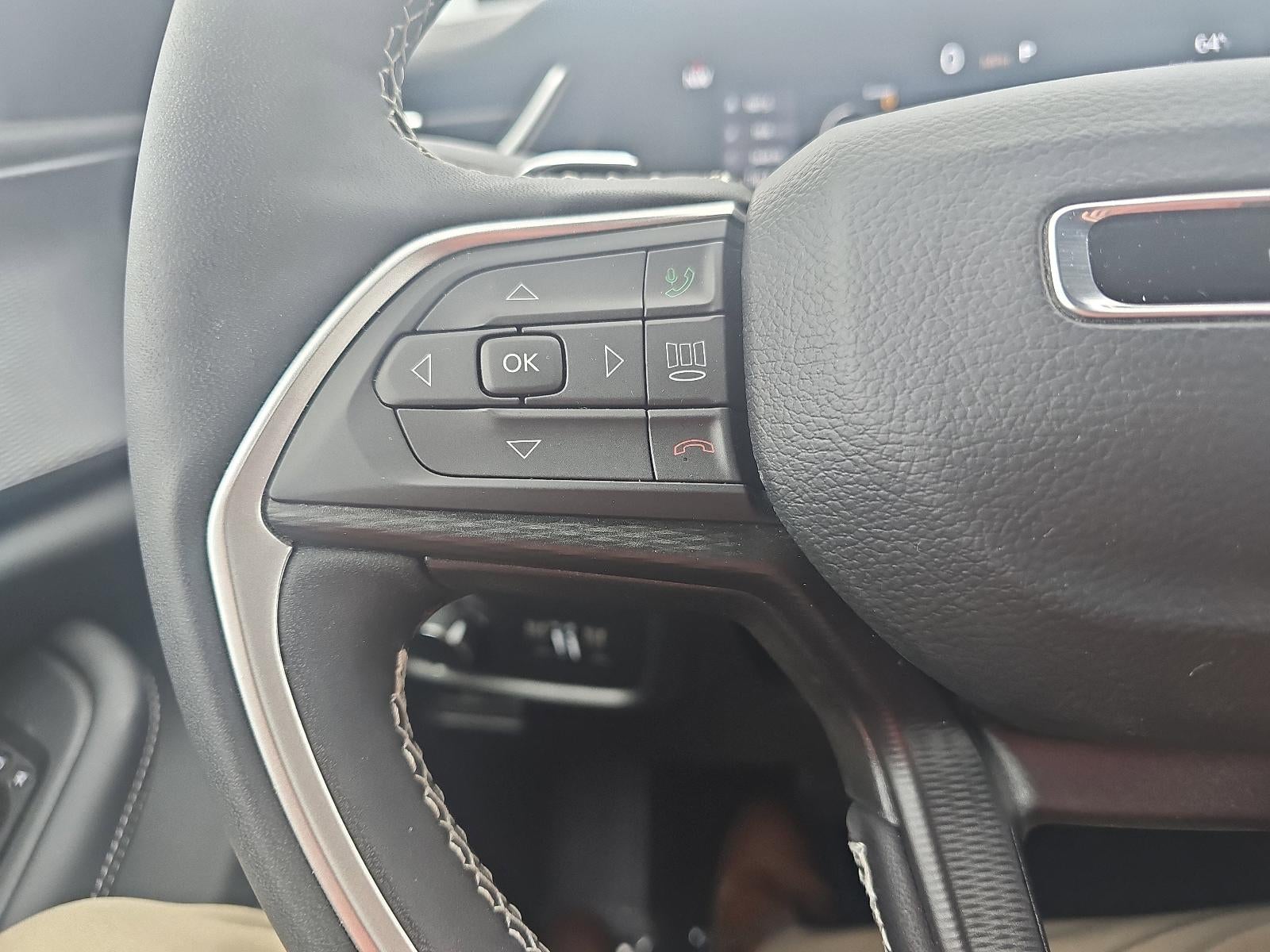 2025 Jeep Grand Cherokee Laredo X 4x4