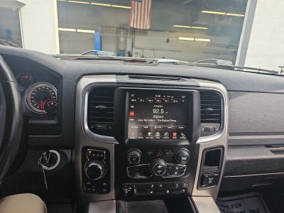 2017 RAM 1500 Big Horn 4x4 Crew Cab 5'7" Box