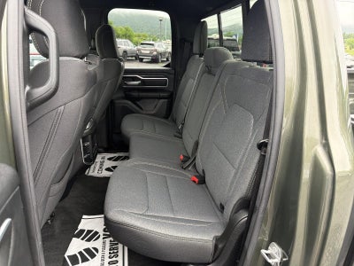 2021 RAM 1500 Big Horn 4x4 Quad Cab 6'4" Box