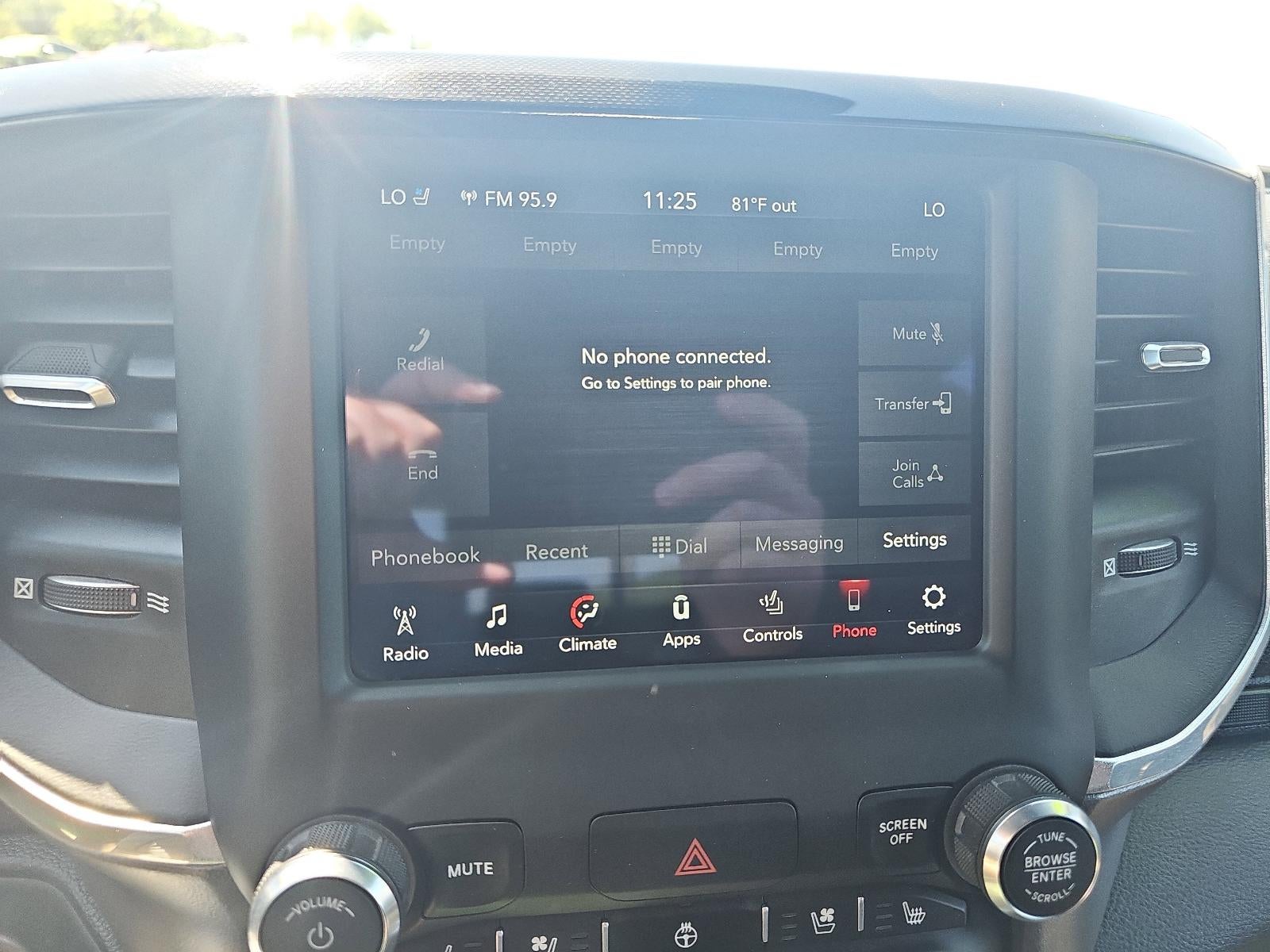 2021 RAM 1500 Laramie 4x4 Crew Cab 5'7" Box