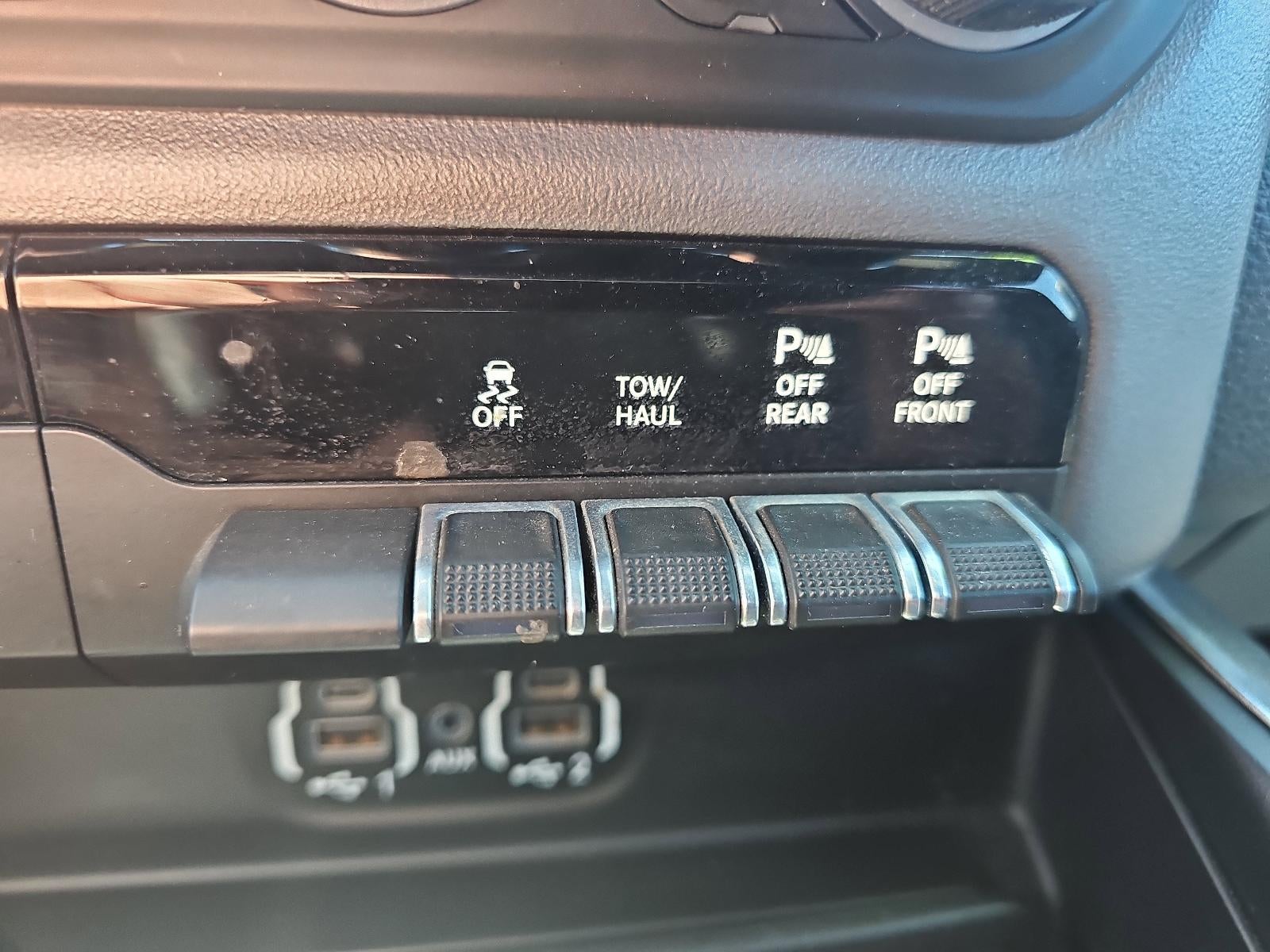2021 RAM 1500 Laramie 4x4 Crew Cab 5'7" Box