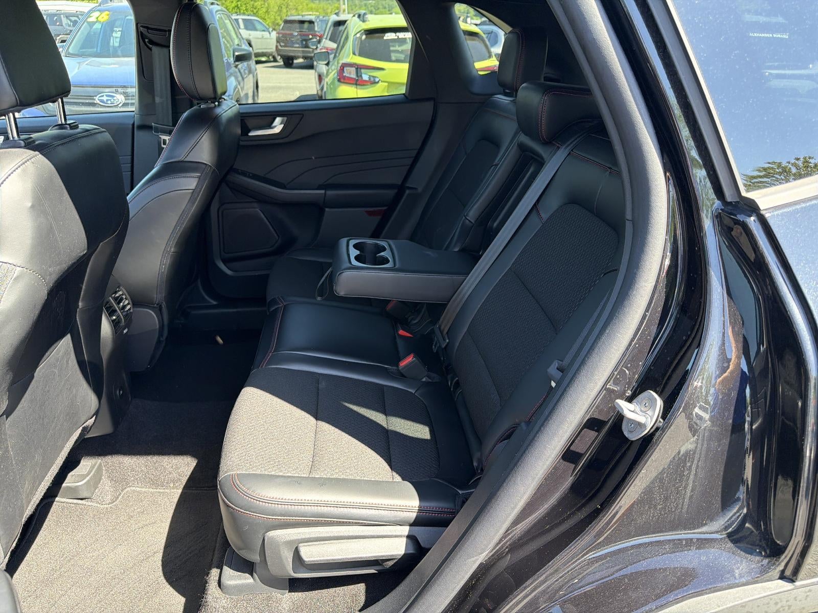 2025 Ford Escape ST-Line AWD