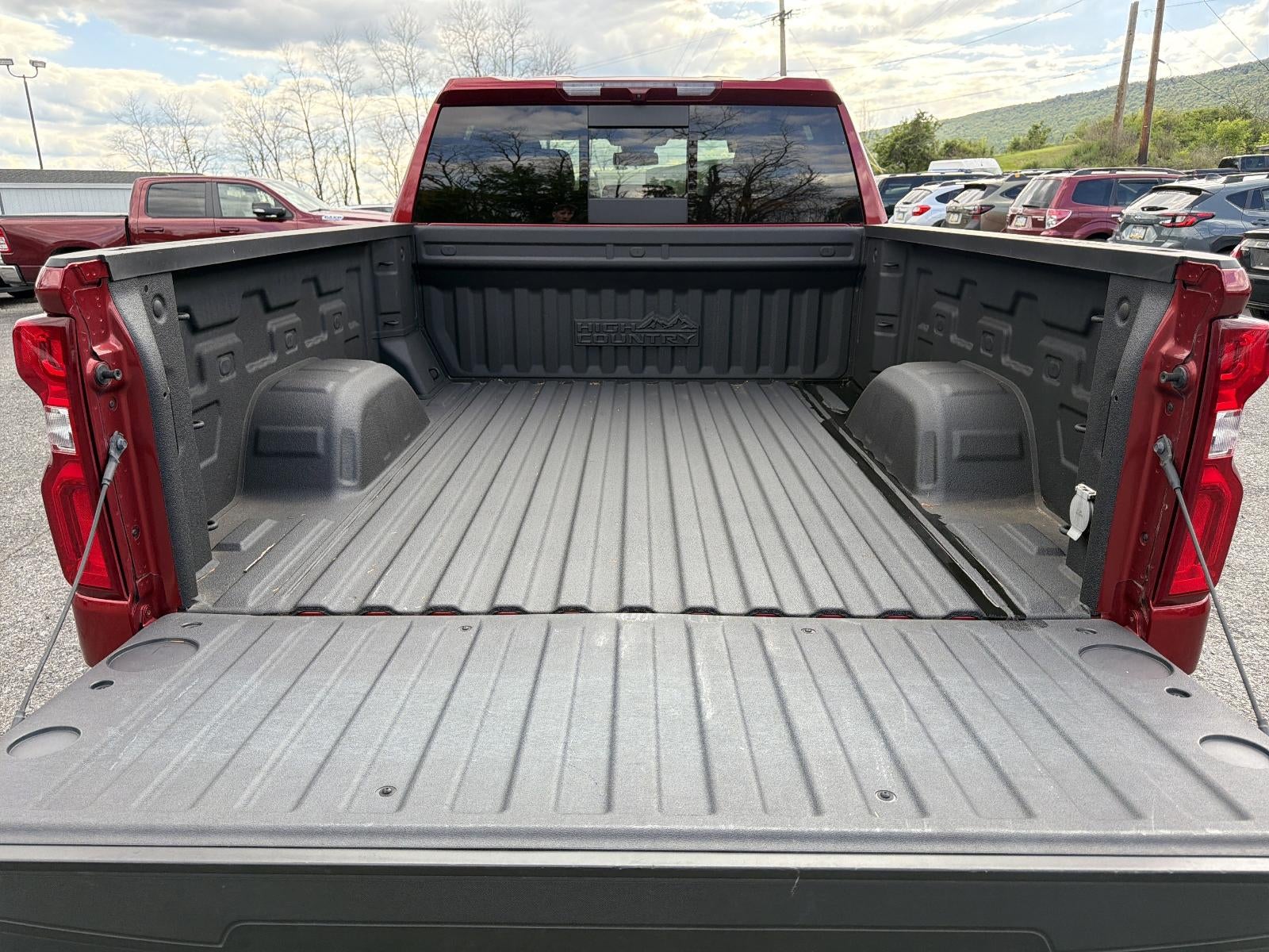2024 Chevrolet Silverado 1500 Crew Cab Standard Box 4-Wheel Drive High Country