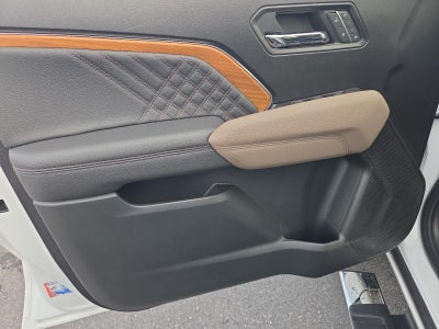 2024 GMC Canyon Crew Cab Short Box 4-Wheel Drive Denali