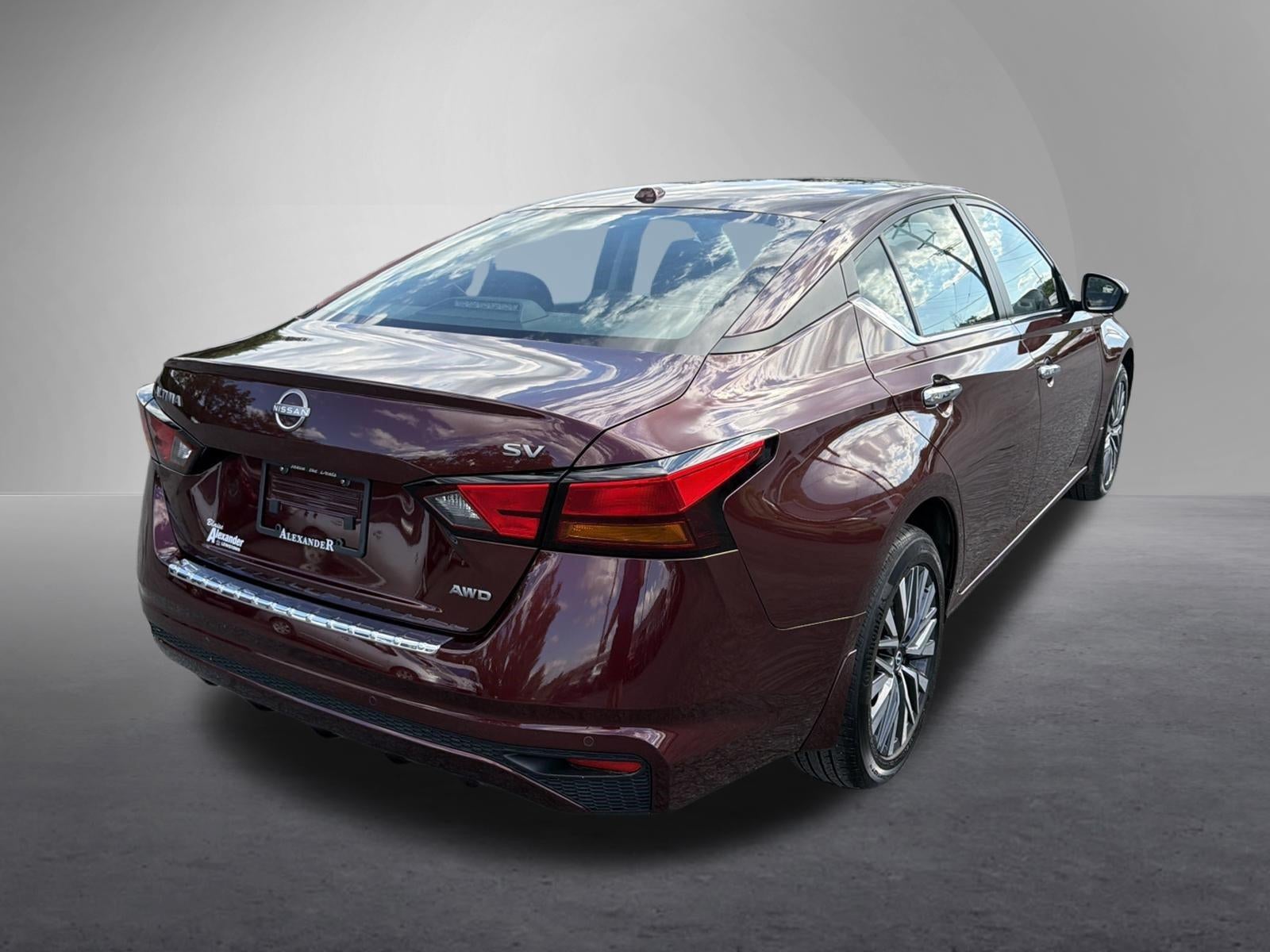 2023 Nissan Altima 2.5 SV AWD Sedan