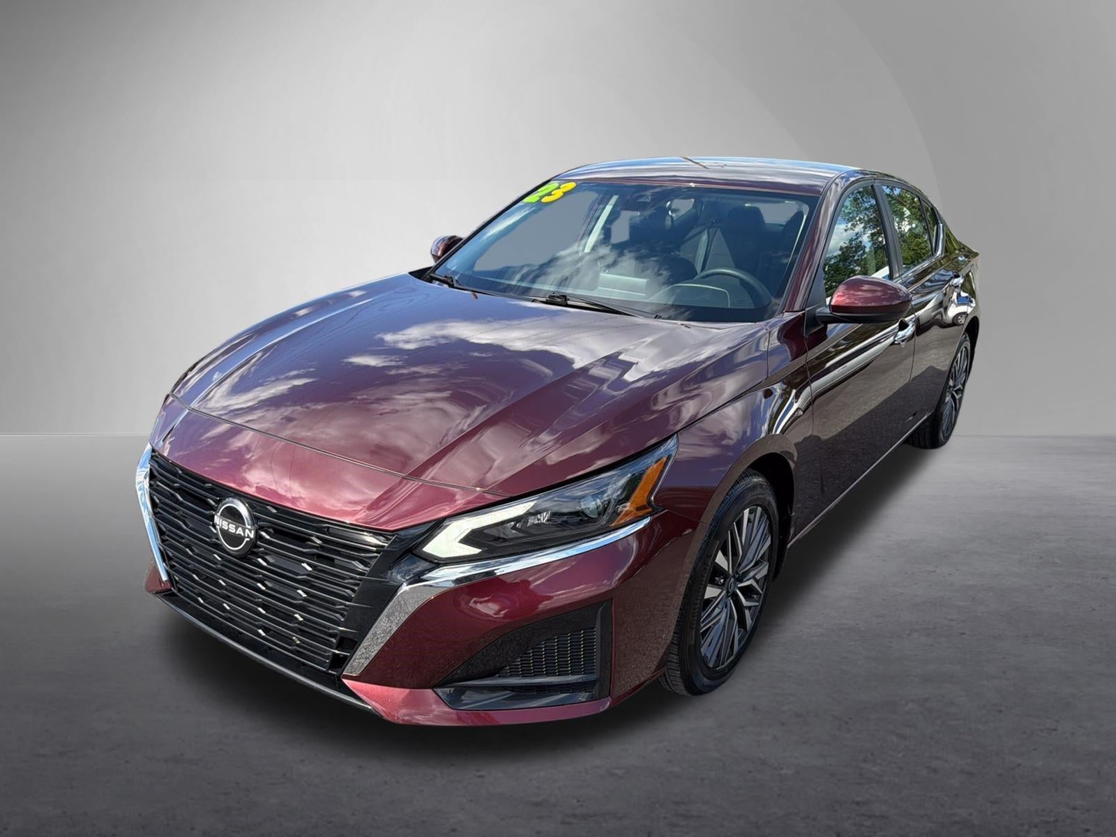 2023 Nissan Altima 2.5 SV AWD Sedan