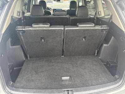 2024 Volkswagen Atlas 2.0T SE w/Technology 4MOTION