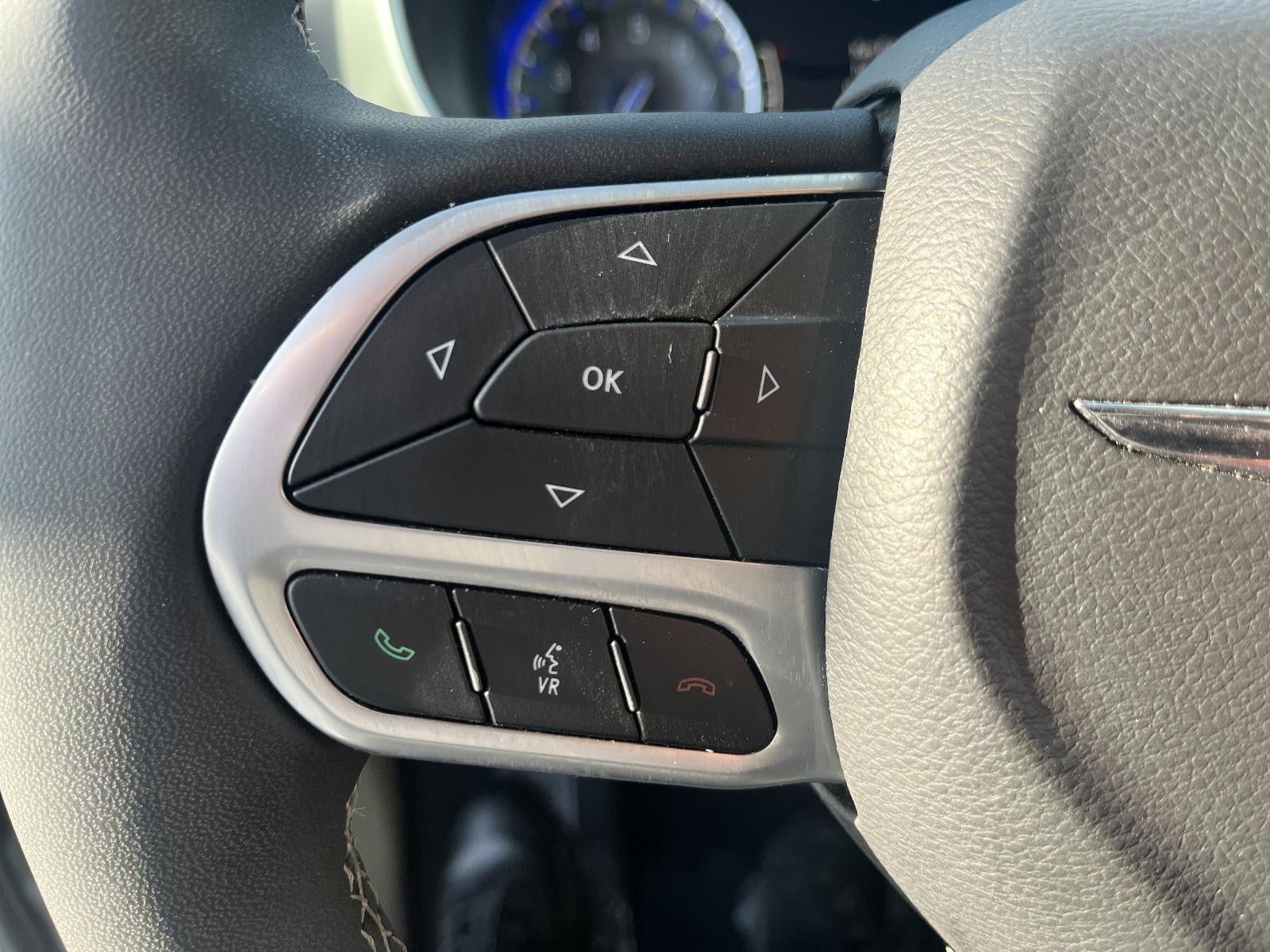 2024 Chrysler Pacifica Touring L FWD