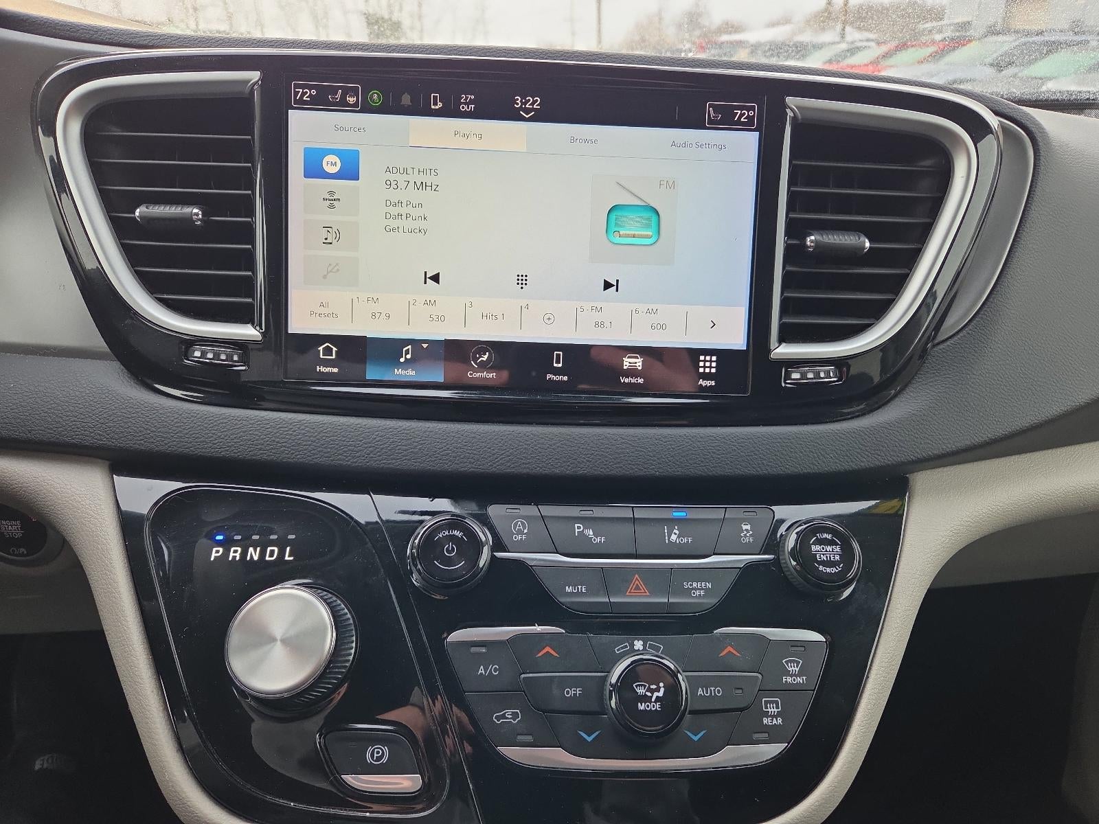 2024 Chrysler Pacifica Touring L FWD