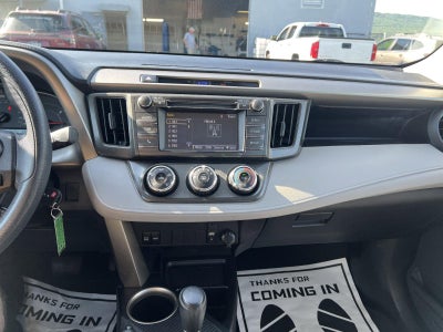2014 Toyota RAV4 AWD 4dr LE (Natl)