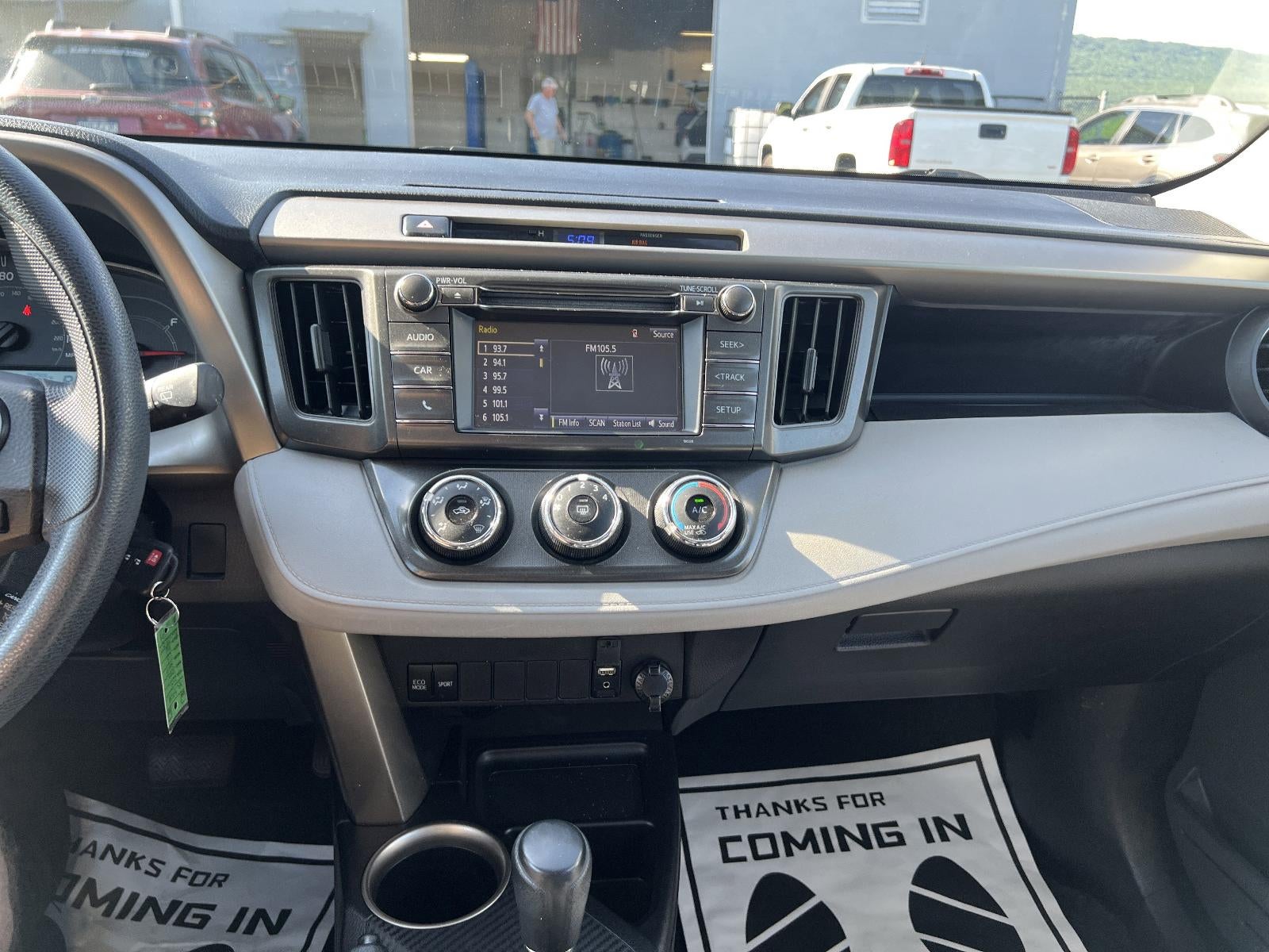 2014 Toyota RAV4 AWD 4dr LE (Natl)