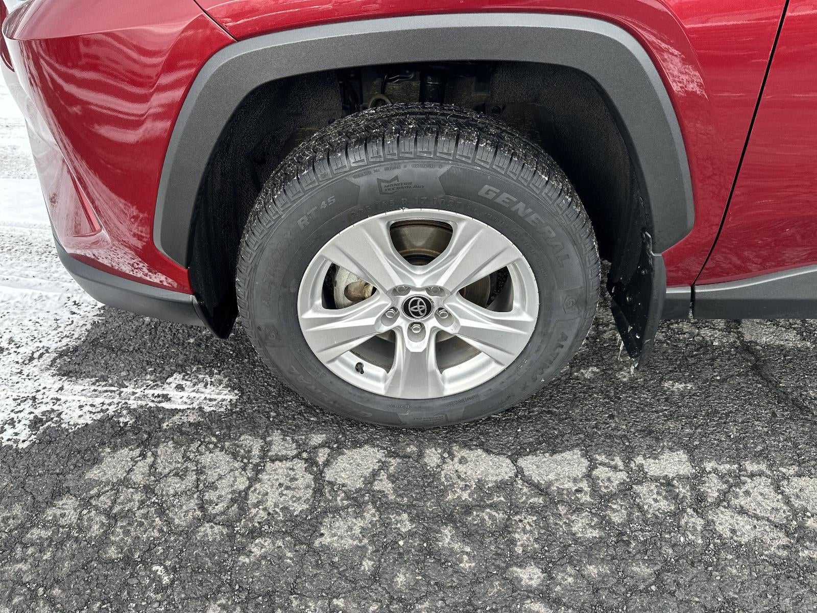 2021 Toyota RAV4 XLE AWD (Natl)