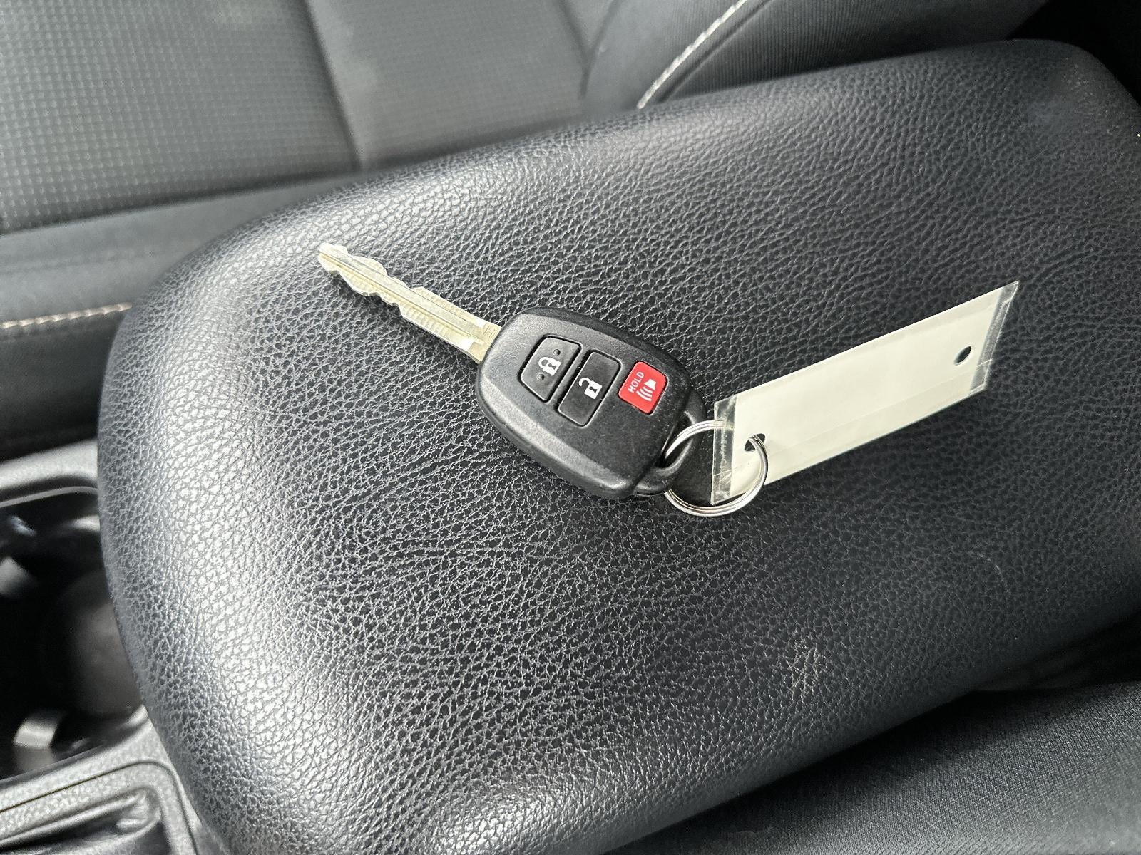 2018 Toyota RAV4 XLE AWD (Natl)