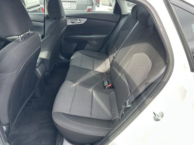 2024 Kia Forte LXS IVT