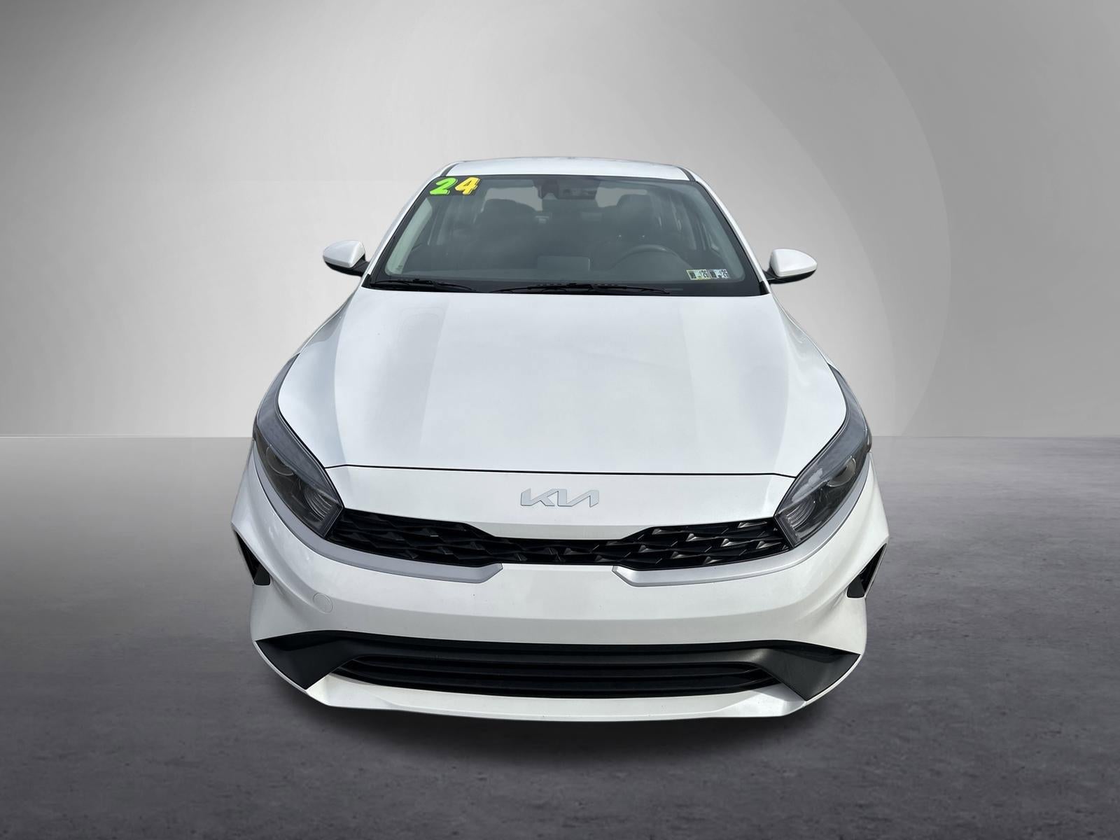 2024 Kia Forte LXS IVT
