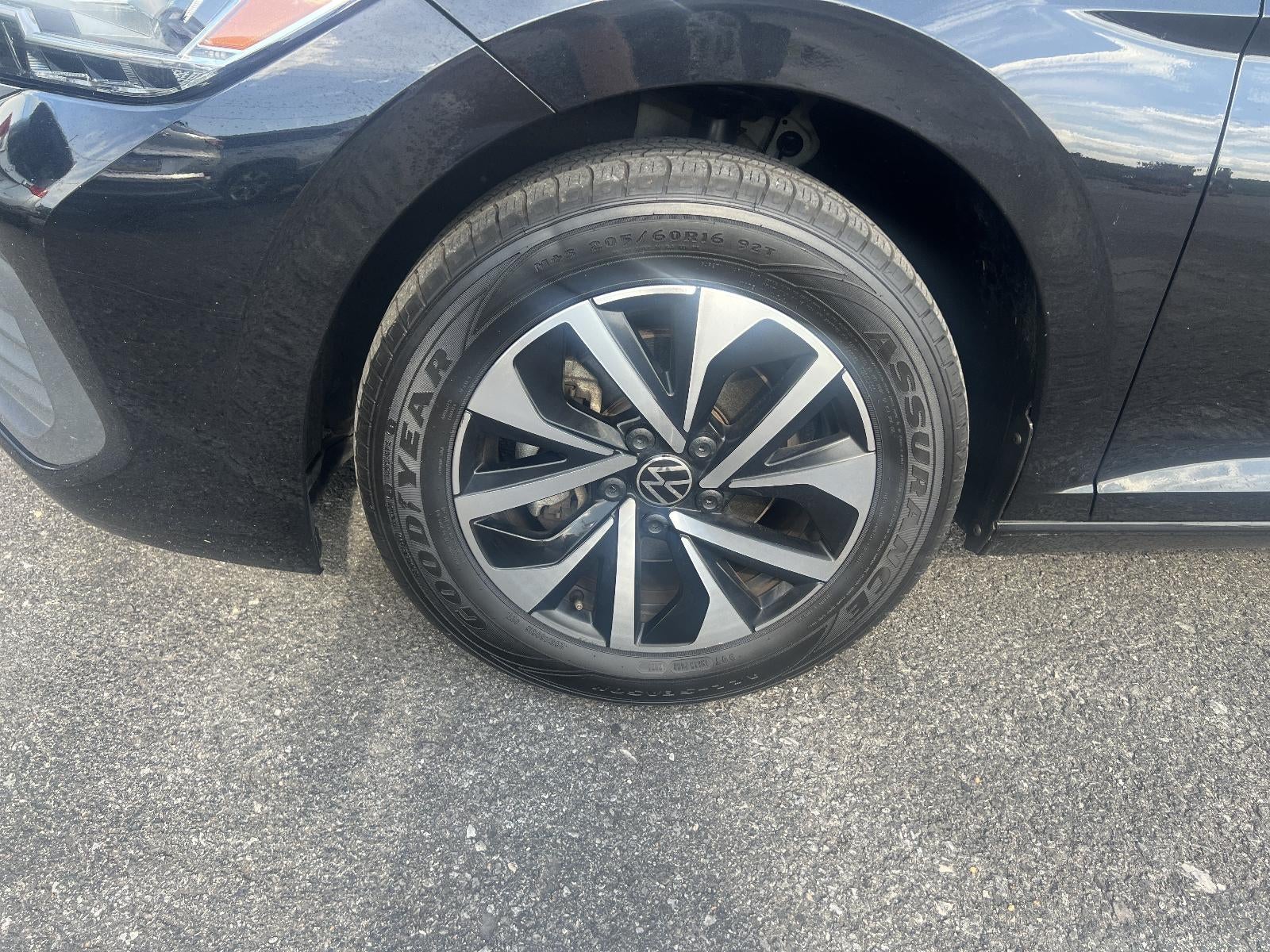 2024 Volkswagen Jetta S Auto