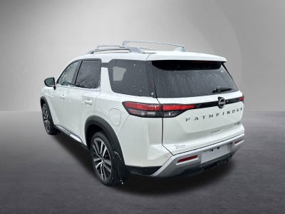 2024 Nissan Pathfinder Platinum 4WD