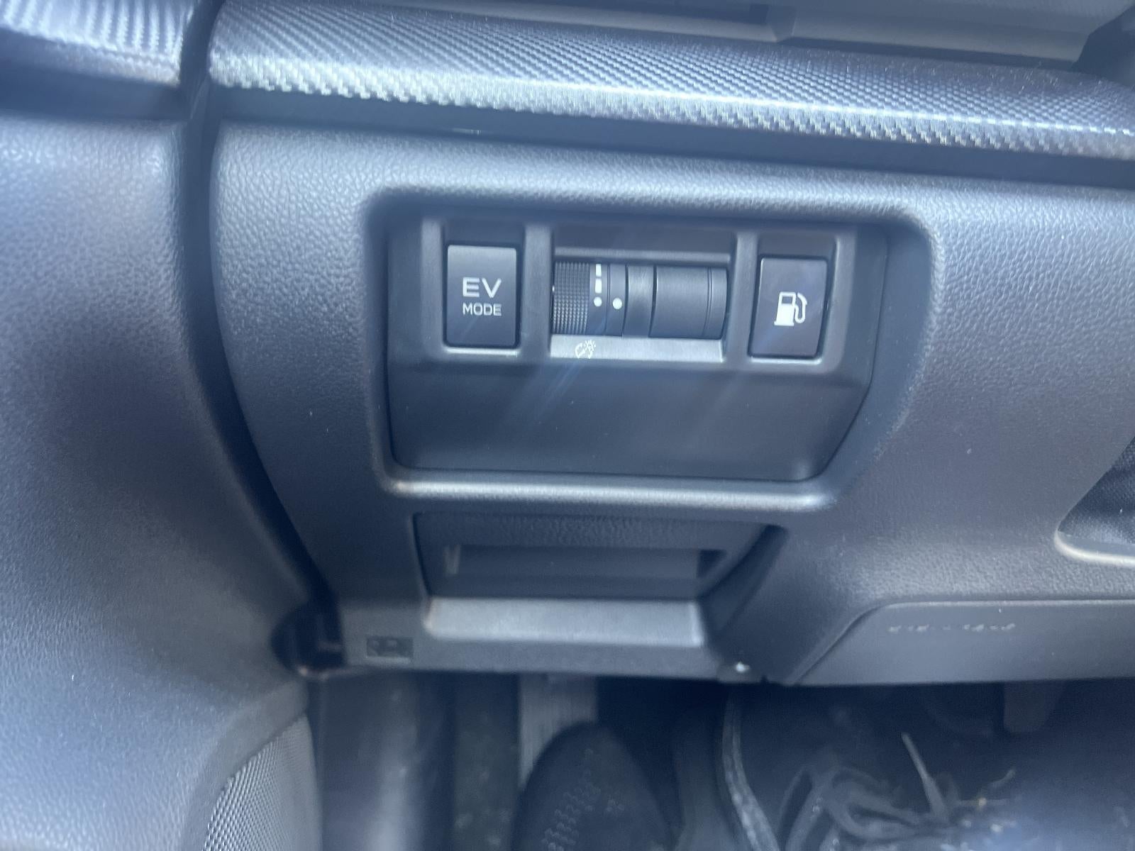 2026 Subaru Crosstrek Limited Hybrid AWD