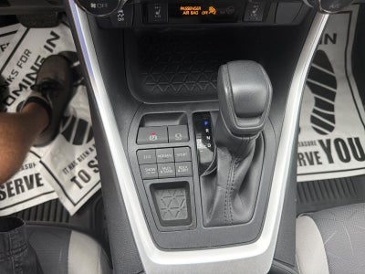 2019 Toyota RAV4 XLE AWD (Natl)