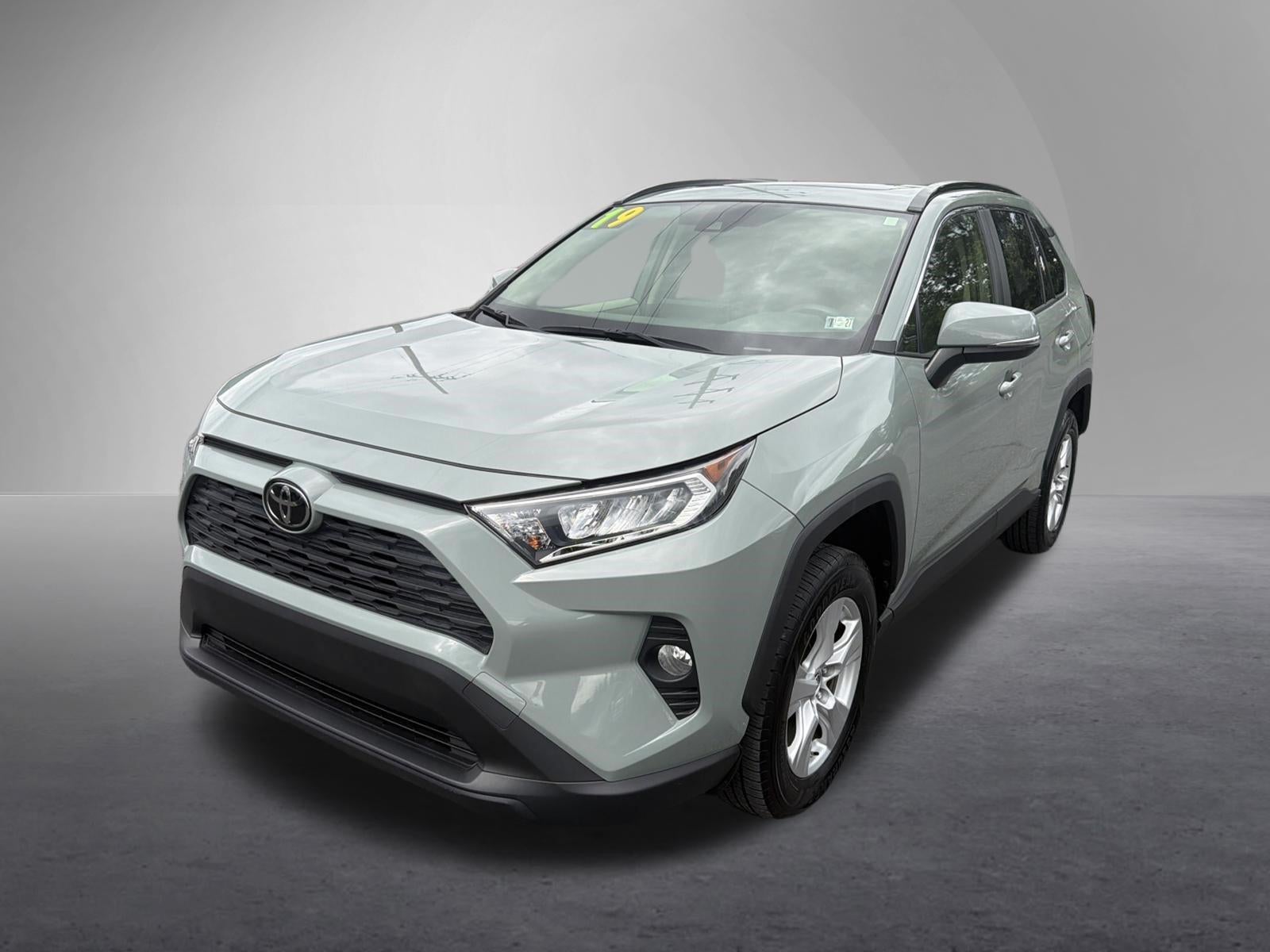 2019 Toyota RAV4 XLE AWD (Natl)