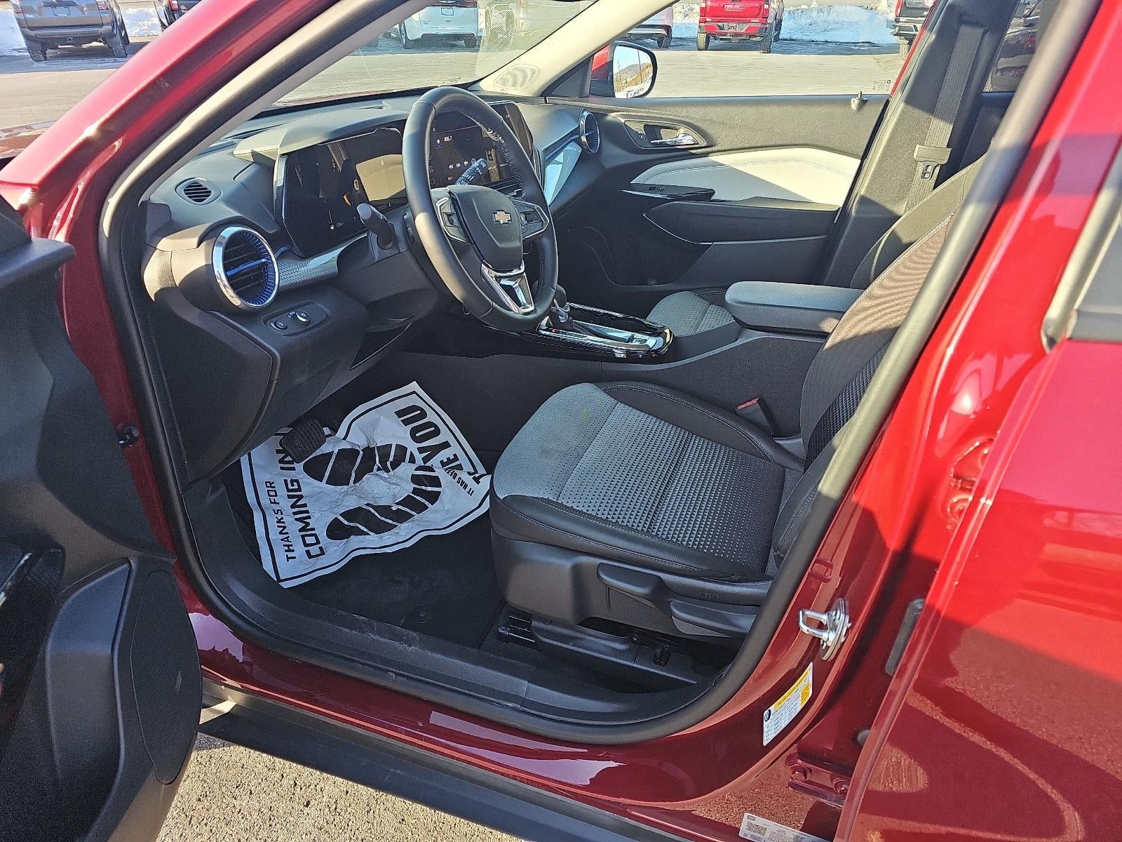 2025 Chevrolet Trax FWD 4dr LT