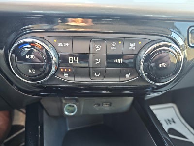 2025 Chevrolet Trax FWD 4dr LT