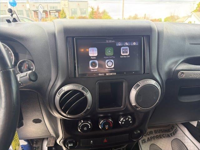 2015 Jeep Wrangler Unlimited 4WD 4dr Sport