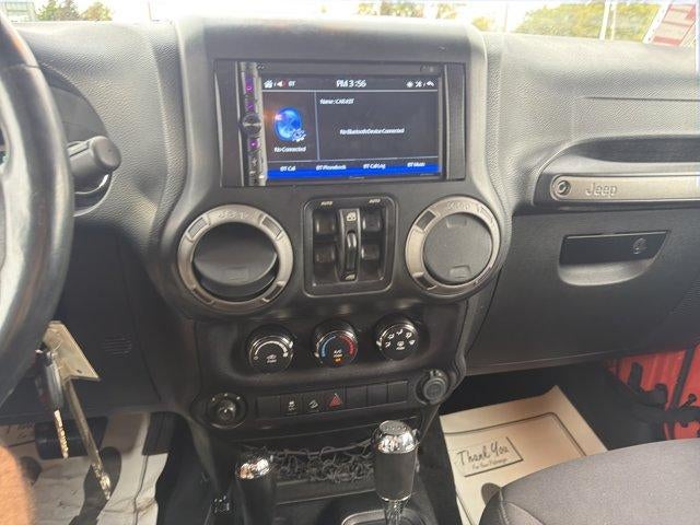 2015 Jeep Wrangler Unlimited 4WD 4dr Sport