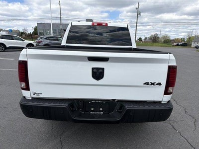 2024 RAM 1500 Classic Warlock 4x4 Crew Cab 5'7" Box