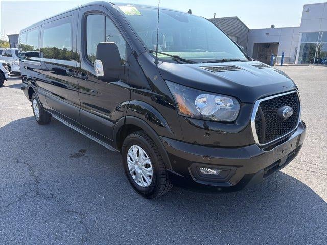 2024 Ford Transit Passenger Wagon T-350 148" Low Roof XLT RWD
