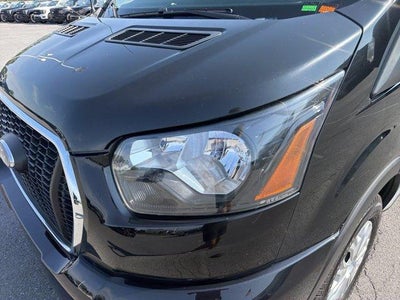 2024 Ford Transit Passenger Wagon T-350 148" Low Roof XLT RWD