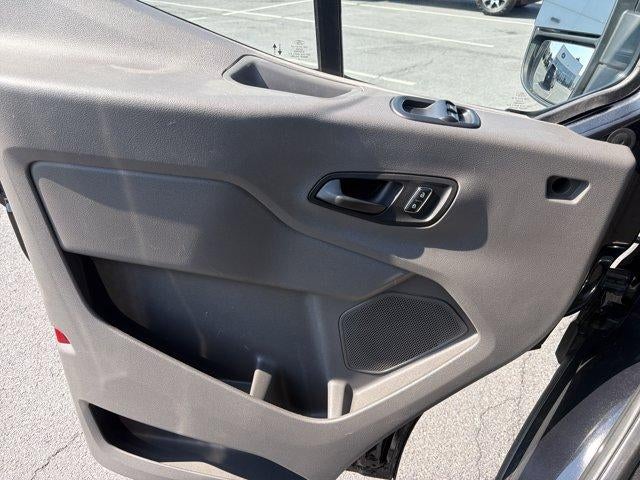 2024 Ford Transit Passenger Wagon T-350 148" Low Roof XLT RWD