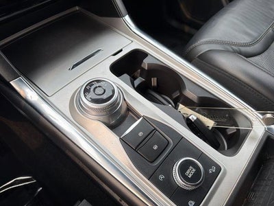 2022 Ford Explorer Platinum 4WD