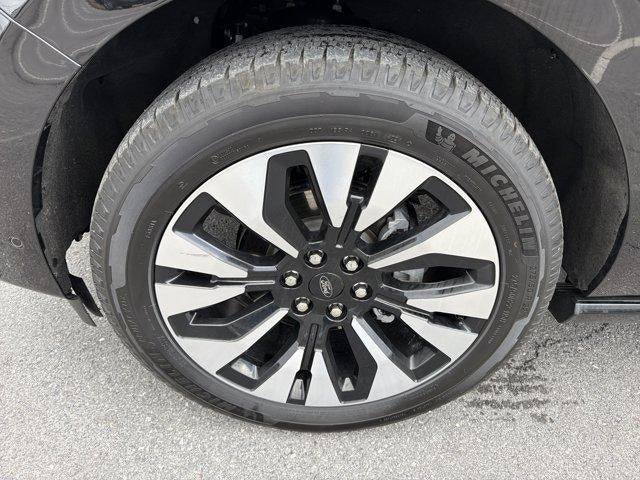 2025 Ford Expedition Max Platinum 4x4