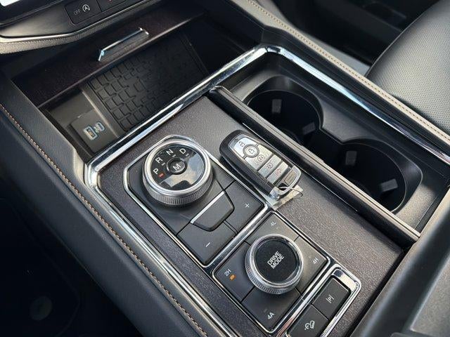 2024 Ford Expedition Max Platinum 4x4