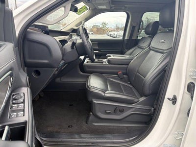 2025 Ford Expedition Max Platinum 4x4