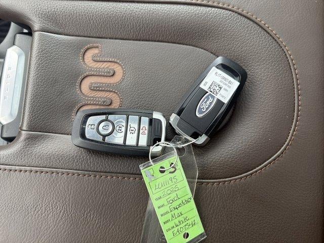 2025 Ford Expedition Max King Ranch 4x4