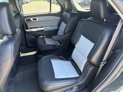 2024 Ford Explorer XLT 4WD