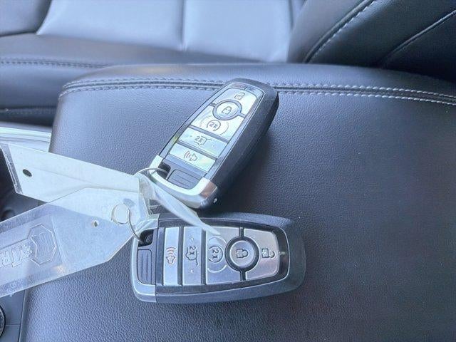 2024 Ford Explorer XLT 4WD