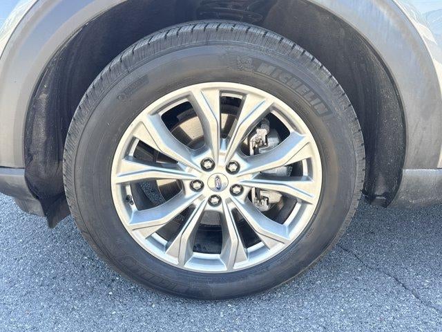 2022 Ford Explorer XLT 4WD
